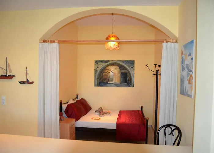 Vineyards Hill Apartment Megalochori (Santorini)