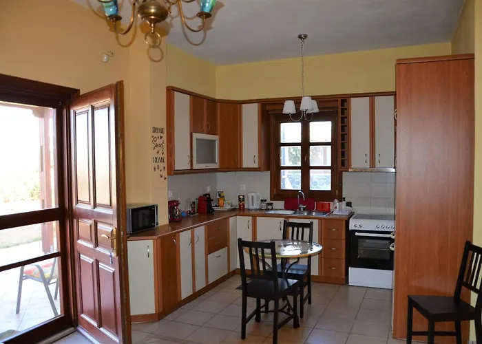 Vineyards Hill メガロホリ